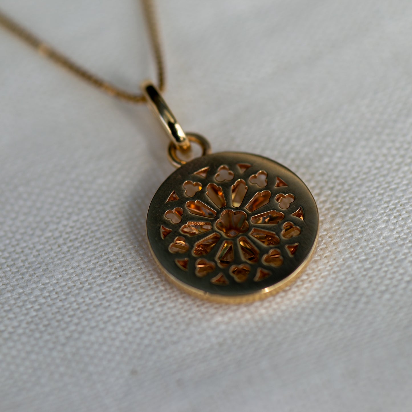 The Rosette Pendant