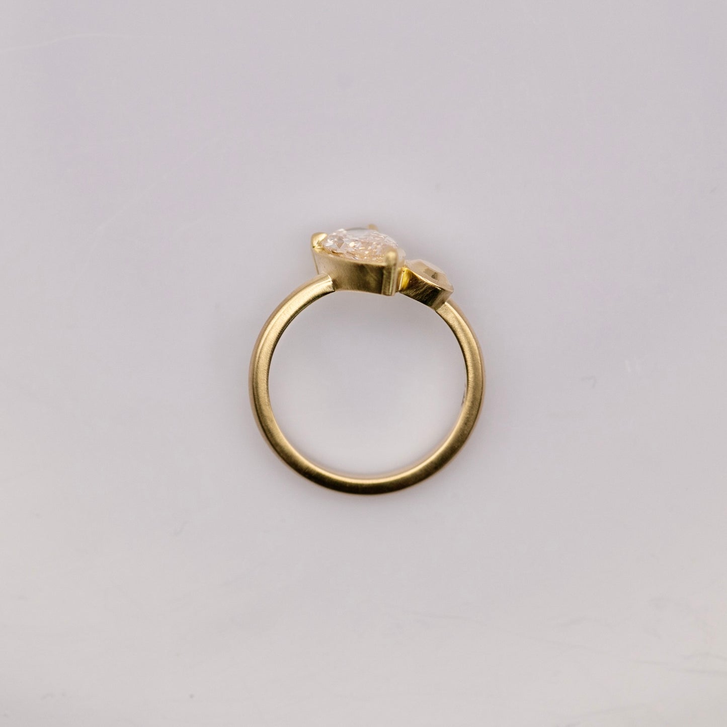 Toi et Quoi Ring