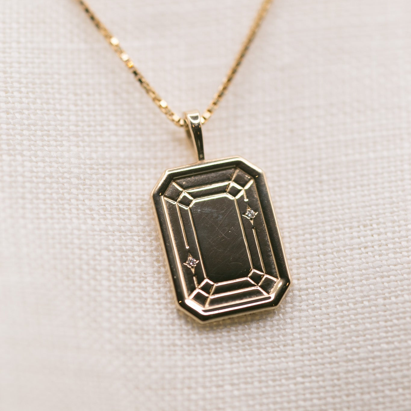 Emerald Crown & Pavilion Pendant