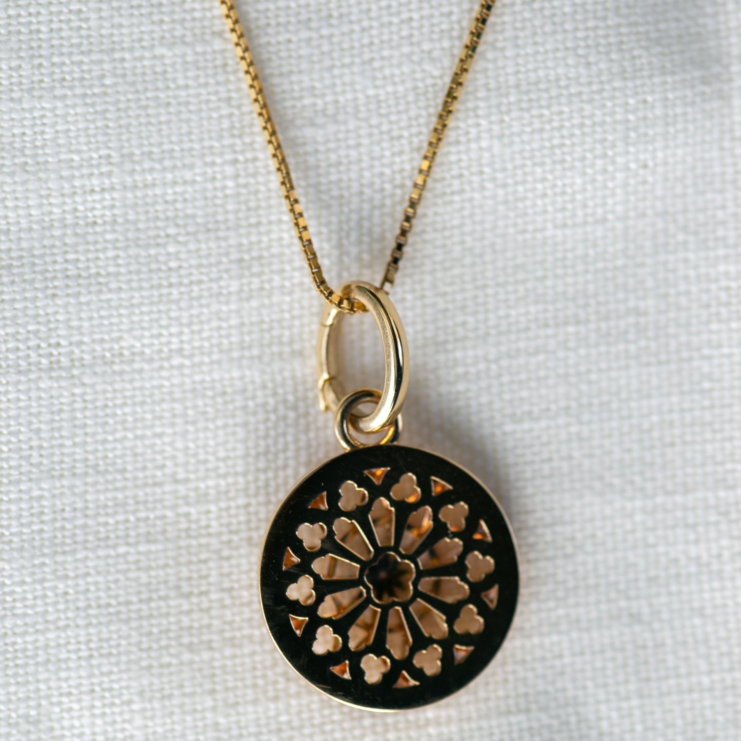 The Rosette Pendant